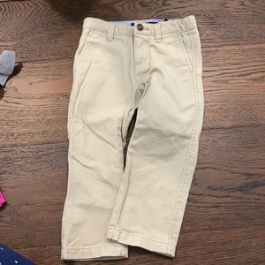 Tommy Hilfiger khakis boys size 3T.
